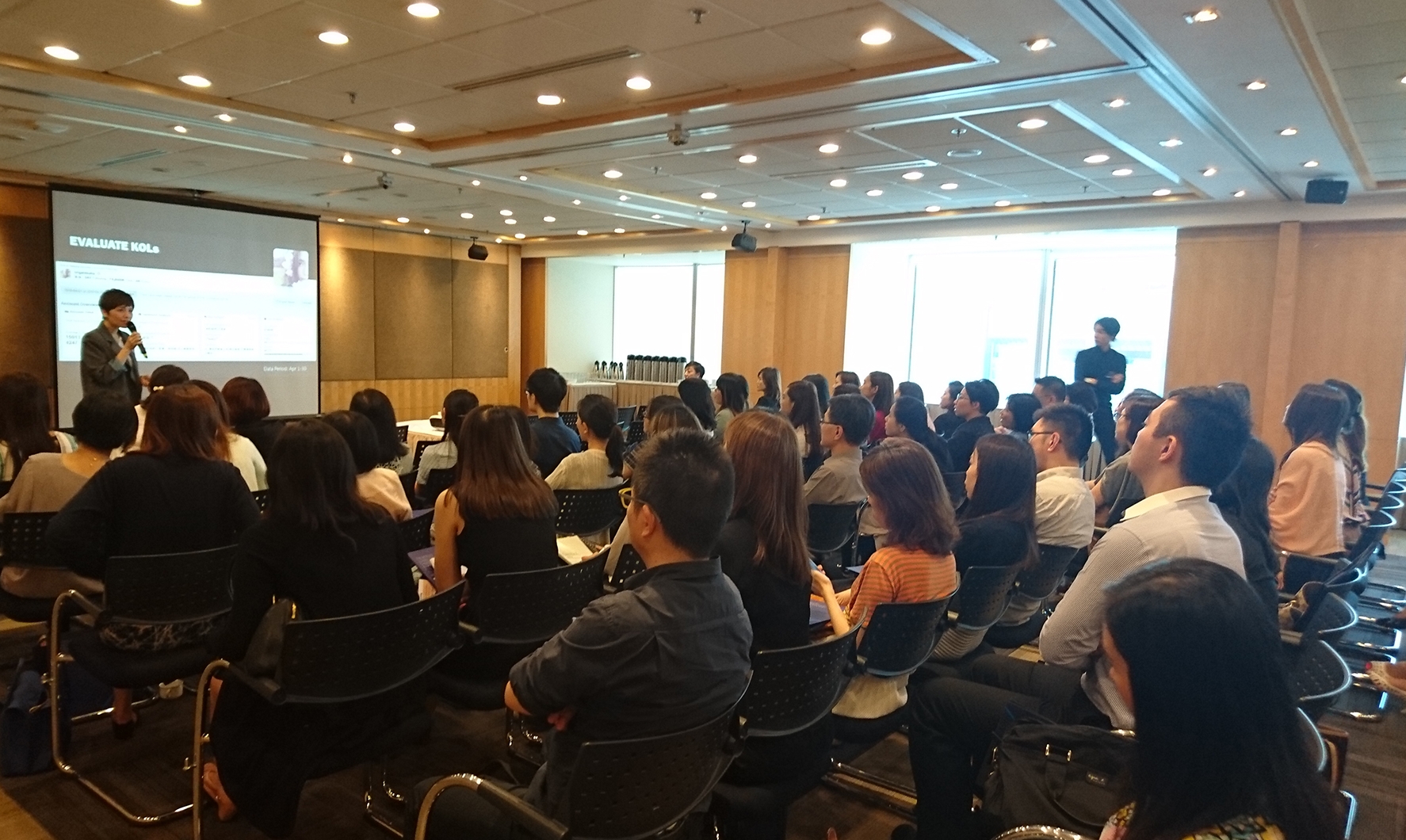 “Overcome Challenges and Embrace Opp. on Social Media” 研討會(huì)